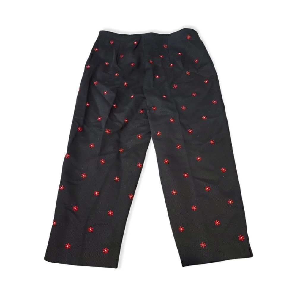 Talbots Black Red Flower Embroidered Capris Size 14
